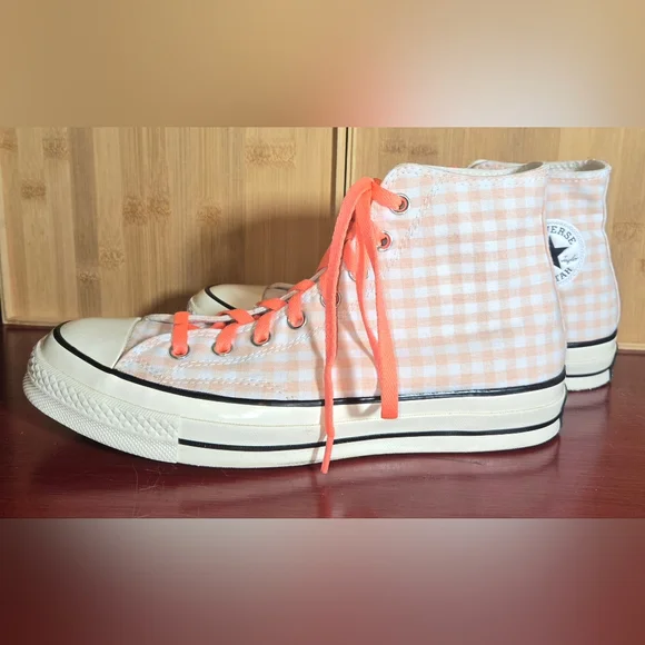 Converse Chuck Taylor Pink Gingham High Top Canvas Checkered Shoes Sz 11 - Picture 1 of 4